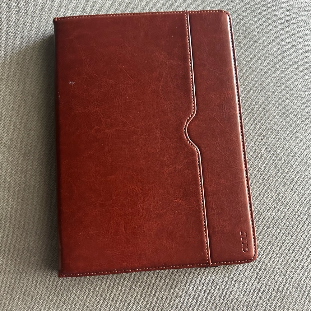 iPad Leather Case w/ Apple Pencil Holder (Apple Pencil Not Included) 9th Gen
